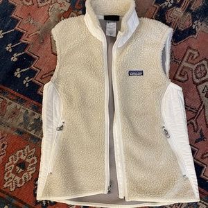 Patagonia Womens Oatmeal Cream Fleece Vest